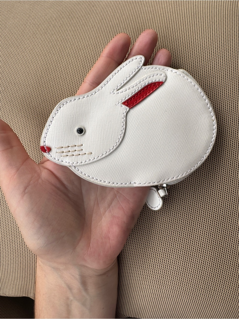 Coach Bunny Rabbit White Leather Coin Purse Wallet Pouch Rare Novelty - Picture 5 of 11